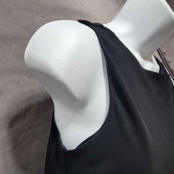 Little black Dress - Picture 3 of 5